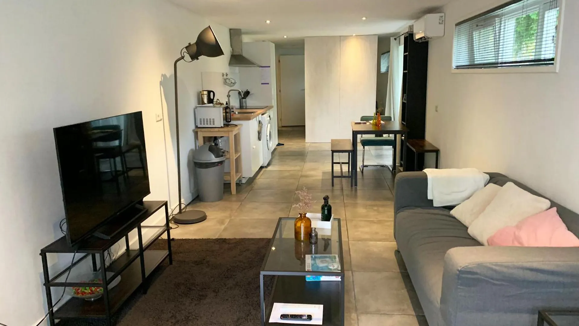 Apartment B&B Flora Eindhoven Netherlands